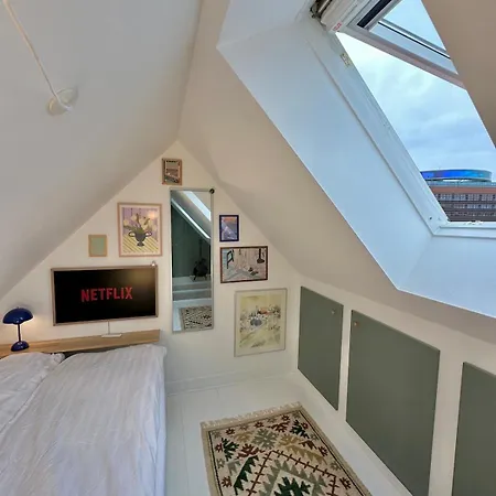 Daire Rooftop By Aros With Balcony *